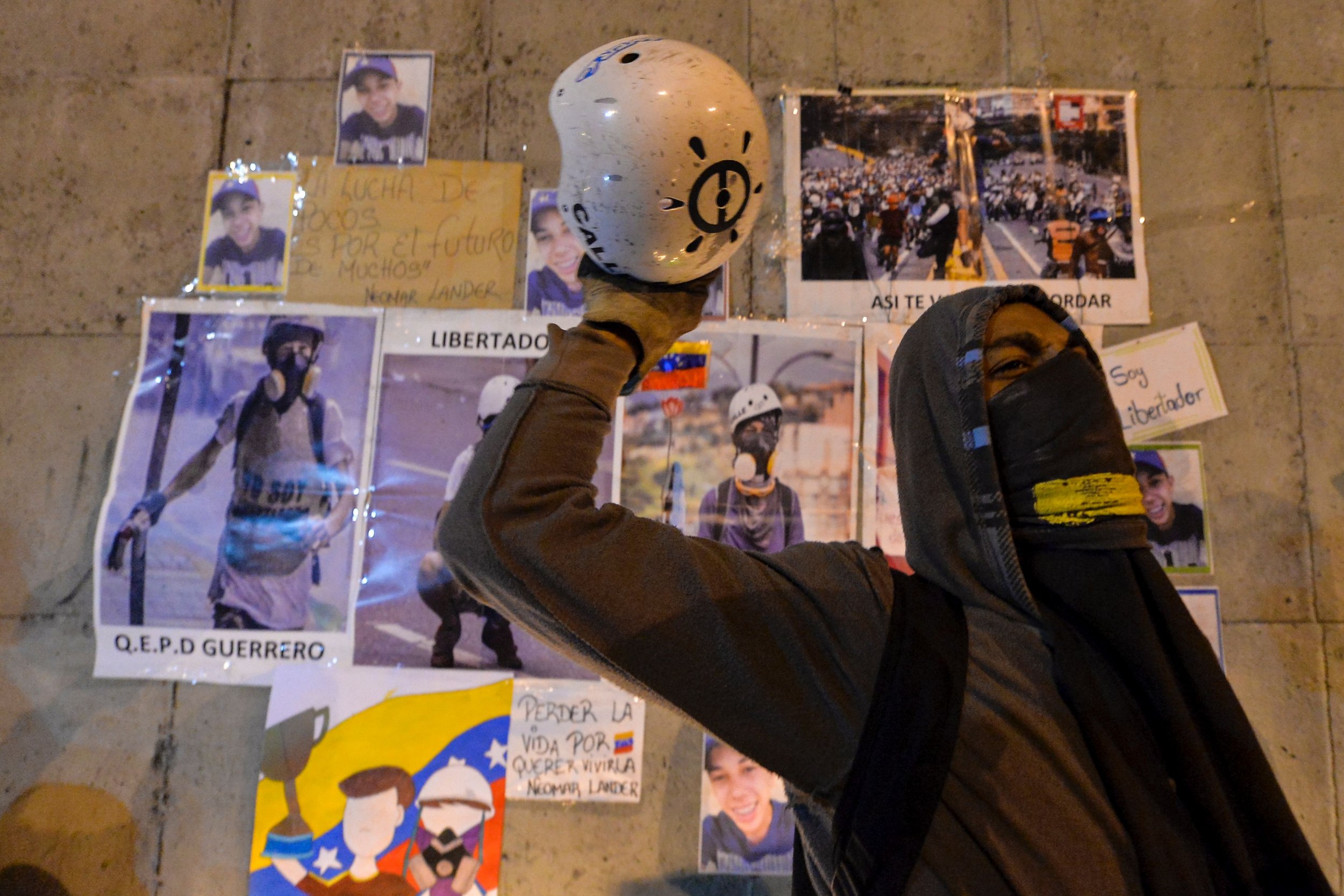 venezuela-protest-neomar-lander